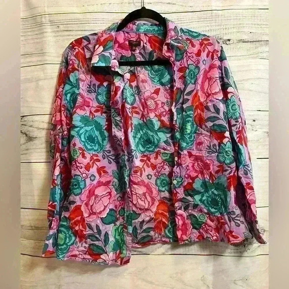 Talbots flower patterned button up blouse - Picture 1 of 3